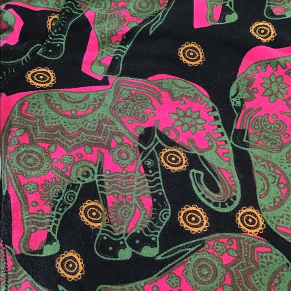 LuLaRoe Pants - 🎉HP🎉  🐘Elephants🐘 VERY RARE UNICORN